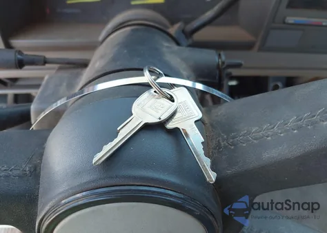 1994 Chevrolet Gmt-400 C1500 from USA, damaged, VIN 2GBEC19K6R1179383